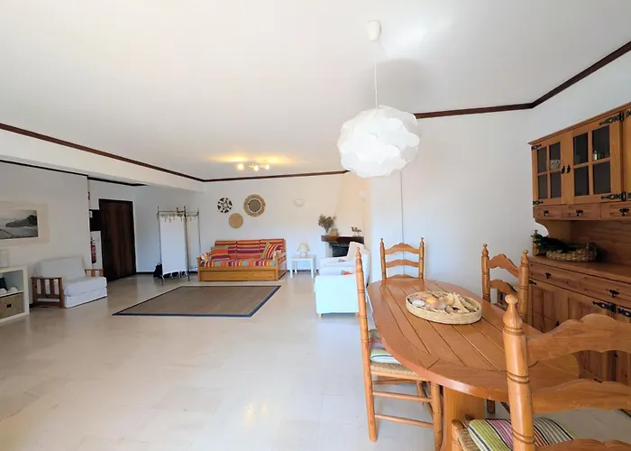 Apartament 06 Sra Da Rocha - Casas & Papeis Porches (Algarve)