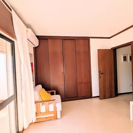 06 Sra Da Rocha - Casas & Papeis Porches (Algarve)