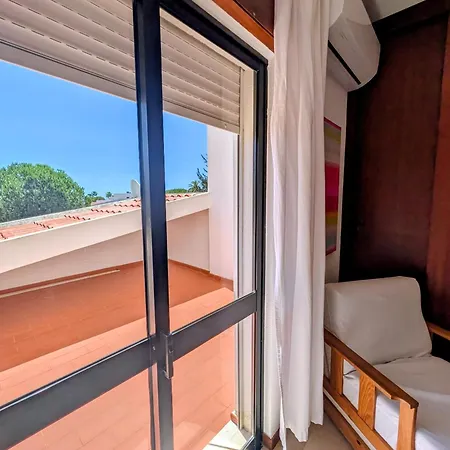 Apartment 06 Sra Da Rocha - Casas & Papeis *