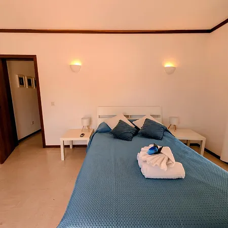 06 Sra Da Rocha - Casas & Papeis Apartment